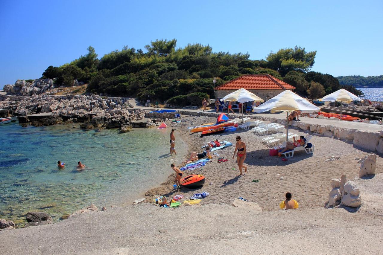 Apartments By The Sea Prizba, Korcula - 14385 Exterior photo