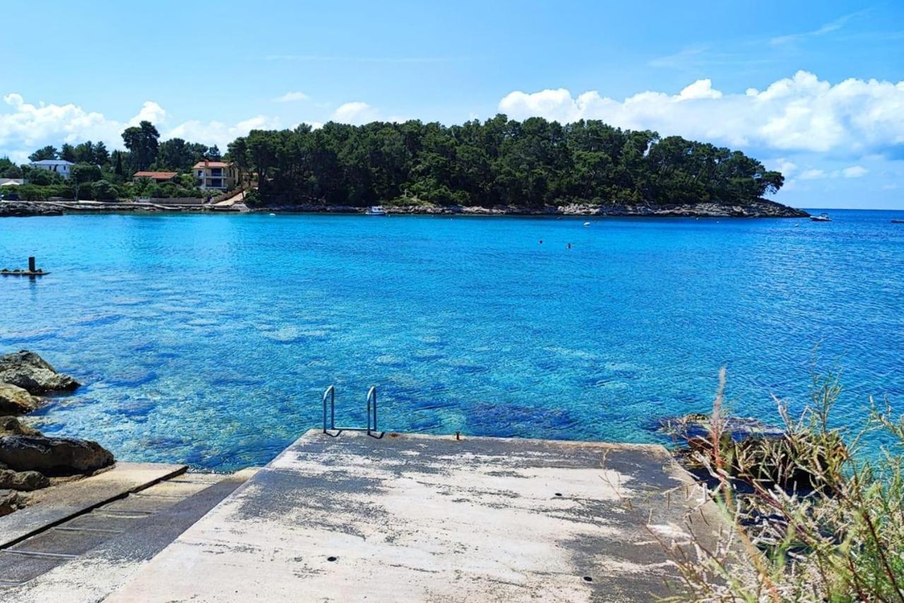 Apartments By The Sea Prizba, Korcula - 14385 Exterior photo